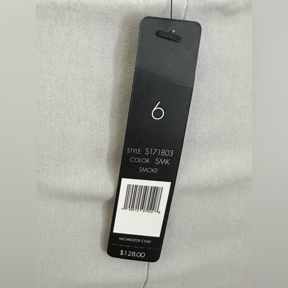 NIC+ZOE NWT Light Gray Boot Cut Straight Leg Wonder Stretch Mid Rise Pants Sz 6 - Picture 7 of 10